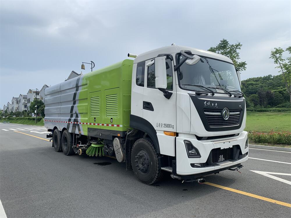 22方洗掃車-程力東風(fēng)天龍高端大型22方洗掃車廠家價格