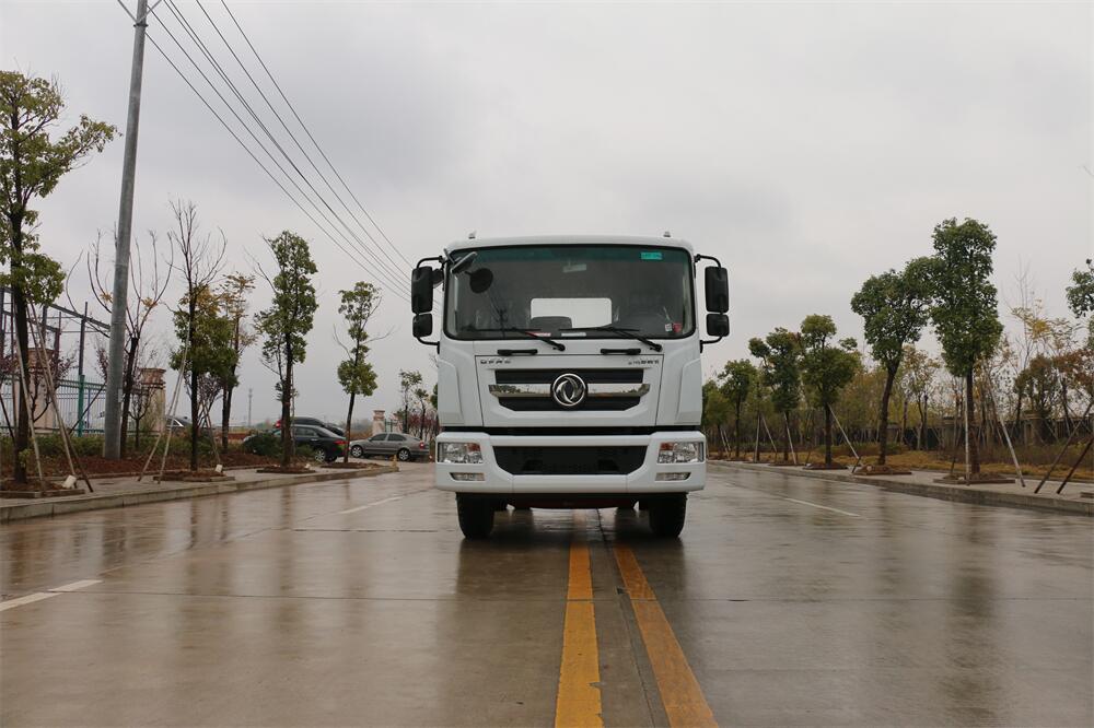 東風D9（3950，玉柴200）國六 內飾照片圖